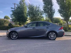 Usado 2018 Lexus IS300h Executive Line Sedan | € 24.350