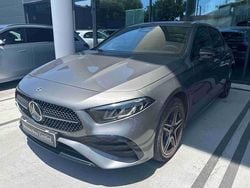 Cinza Usado 2024 Mercedes A250 Sedan | € 45.900
