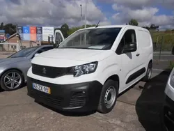 Branco Usado 2021 Peugeot Partner Premium Monovolume | € 13.500 (Bom preço)