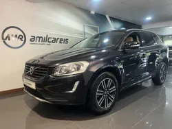 Azul Usado 2017 Volvo XC60 Summum SUV | € 24.900 (Bom preço)