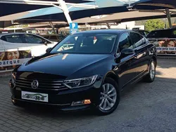 Cinza Usado 2018 VW Passat Sedan | € 17.990 (Preço elevado)