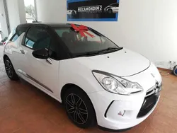Branco Usado 2014 DS Automobiles DS3 | € 8.900