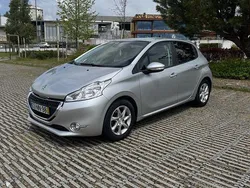 Usado 2013 Peugeot 208 Citadino | € 7.650 (Preço justo)
