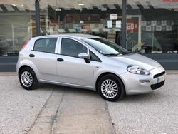 Cinza Usado 2017 Fiat Punto Citadino | € 9.350 (Preço justo)