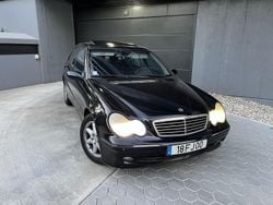 Preto Usado 2001 Mercedes C220 Sedan | € 4.250 (Bom preço)