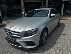 Branco polar Usado 2017 Mercedes E220 AMG Coupé | € 32.000