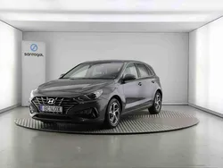 Cinzento Usado 2023 Hyundai i30 | € 20.850 (Preço justo)
