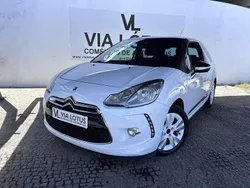 Branco Usado 2010 DS Automobiles DS3 So Chic Citadino | € 8.900