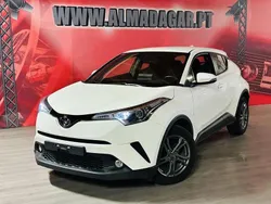 Branco Usado 2019 Toyota C-HR Comfort SUV | € 22.900 (Preço justo)