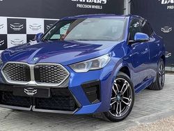 Azul Usado 2024 BMW iX SUV | € 50.900 (Caro)