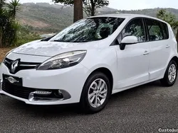 Branco Usado 2013 Renault Mégane GrandTour LIMITED Carrinha | € 8.950 (Preço justo)