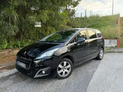 Usado 2016 Peugeot 5008 Monovolume | € 10.900 (Preço justo)