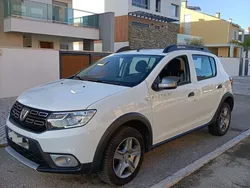 Usado 2017 Dacia Sandero Stepway Citadino | € 7.900 (Bom preço)