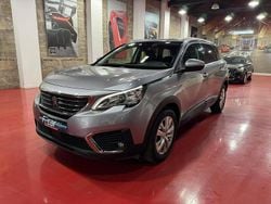 Cinzento Usado 2018 Peugeot 5008 Monovolume | € 17.999 (Bom preço)