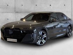 Cinza dravit metalizada cortinas dos vidros laterais traseiros Usado 2024 BMW i7 Comfort Edition Sedan | € 185.870