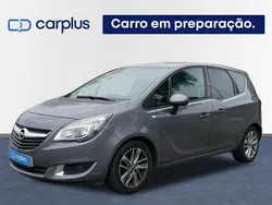Cinzento Usado 2016 Opel Meriva S Monovolume | € 10.900