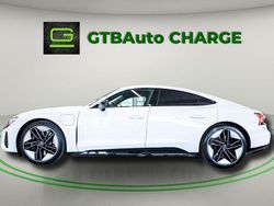 Branco Usado 2023 Audi e-tron GT quattro Ambiente Sedan | € 76.000