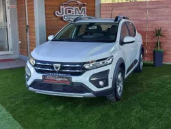 Branco Usado 2021 Dacia Sandero Comfort Citadino | € 16.900 (Caro)