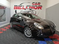 Castanho Usado 2014 Alfa Romeo Giulietta Progression Citadino | € 12.250
