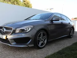 Cinzento Usado 2015 Mercedes CLA200 Shooting Brake Carrinha | € 20.900 (Bom preço)