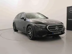 Preto Novo 2025 Mercedes E300 Carrinha | € 77.000 (Preço justo)