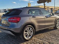 Cinzento Usado 2014 Mercedes GLA200 SUV | € 19.900