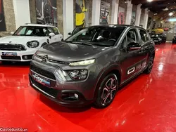 Cinza Usado 2022 Citroën C3 Feel Citadino | € 14.350 (Preço justo)