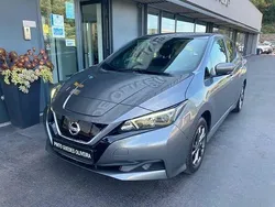 Cinzento Usado 2022 Nissan Leaf Citadino | € 15.500 (Bom preço)