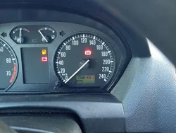 Usado 2001 Skoda Fabia Elegance Sedan | € 1.600