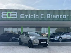 Cinzento Usado 2023 DS Automobiles DS3 Crossback Performance SUV | € 23.900 (Preço elevado)