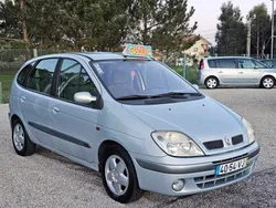 Cinzento Usado 2003 Renault Scénic Monovolume | € 1.850