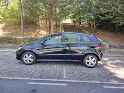 Preto Usado 2008 Mercedes B150 Monovolume | € 6.000