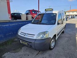 Branco Usado 2003 Citroën Berlingo | € 2.990