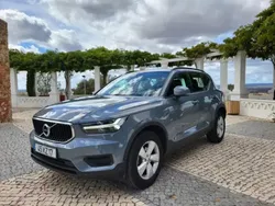 Cinzento Usado 2019 Volvo XC40 Momentum SUV | € 29.750 (Caro)