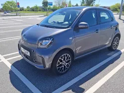 Cinzento Usado 2021 Smart ForFour Electric Drive Citadino | € 13.990 (Preço justo)