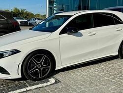 Branco polar Usado 2022 Mercedes A180 AMG Citadino | € 33.900 (Preço justo)