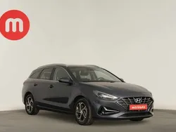 Azul Usado 2024 Hyundai i30 Style Carrinha | € 21.499 (Preço justo)
