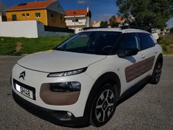 Branco Usado 2015 Citroën C4 Cactus Citadino | € 11.850 (Preço justo)