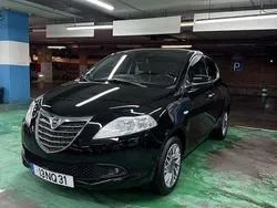 Usado 2014 Lancia Ypsilon Citadino | € 6.350
