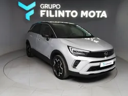 Cinzento Usado 2023 Opel Crossland Design & Tech SUV | € 16.190 (Preço justo)