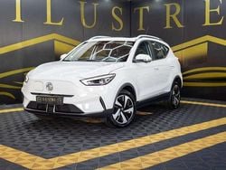 Branco Usado 2022 MG ZS Luxury Sedan | € 20.900 (Bom preço)