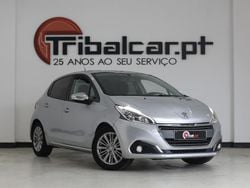 Cinza Usado 2017 Peugeot 208 Style Citadino | € 8.900 (Bom preço)