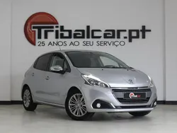 Cinza Usado 2017 Peugeot 208 Style Citadino | € 8.900 (Bom preço)