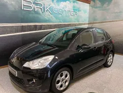 Preto Usado 2010 Citroën C3 Exclusive Citadino | € 6.900 (Preço justo)