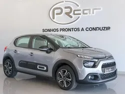 Cinzento Usado 2022 Citroën C3 Feel Citadino | € 14.900 (Preço justo)