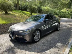 Cinza Usado 2016 Alfa Romeo Giulia Super Sedan | € 22.950