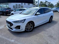 Branco Usado 2022 Ford Focus ST-Line Carrinha | € 22.950 (Caro)