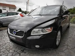 Preto Usado 2012 Volvo V50 Carrinha | € 8.490