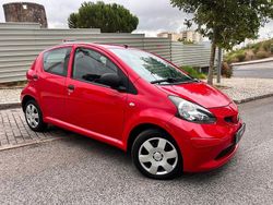 Vermelho Usado 2008 Toyota Aygo Citadino | € 5.000 (Preço justo)
