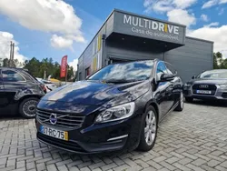 Preto Usado 2016 Volvo V60 Kinetic Carrinha | € 15.499 (Bom preço)